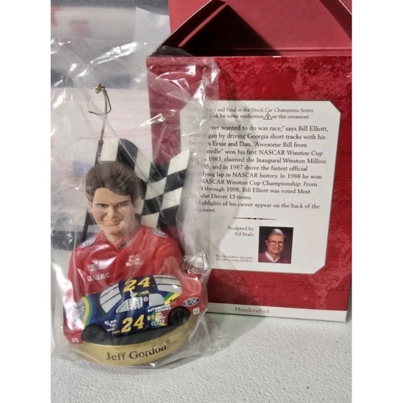 Vintage 1997 The Score Board Hallmark Keepsake NASCAR‎ #24 Jeff Gordan Ornament - Picture 1 of 4